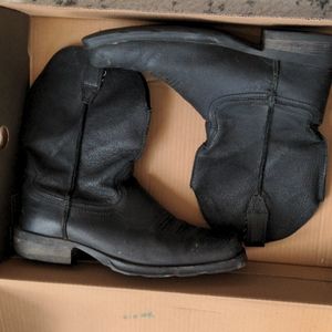 Ariat black boots - 9.5